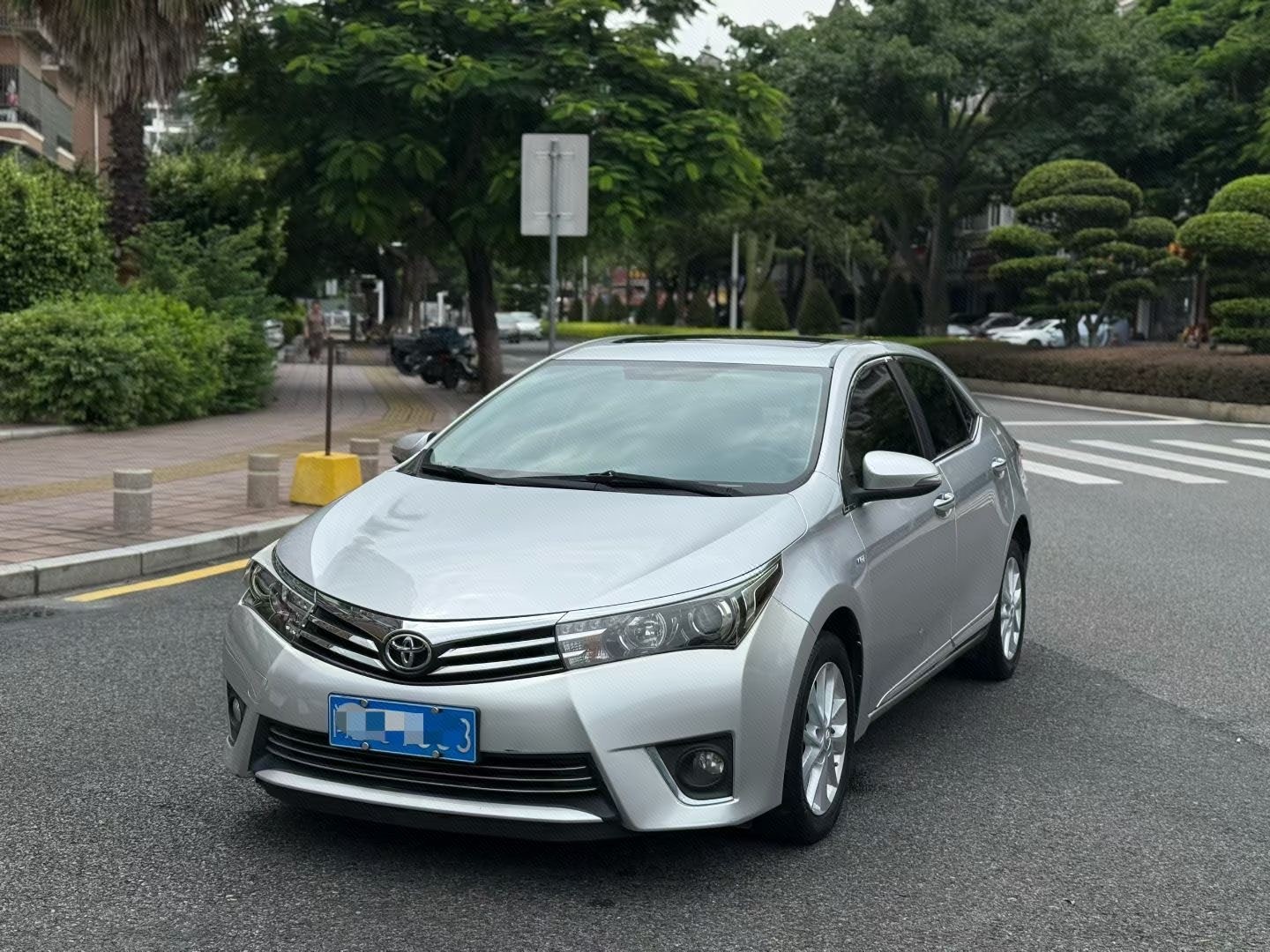 Toyota Corolla 2014 car image 