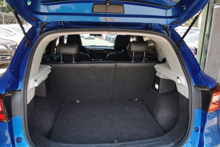 MG ZS 2018 car image #19