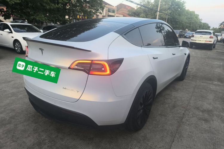 Tesla Model Y 2021 #7 Tesla Model Y 2021 car image #7