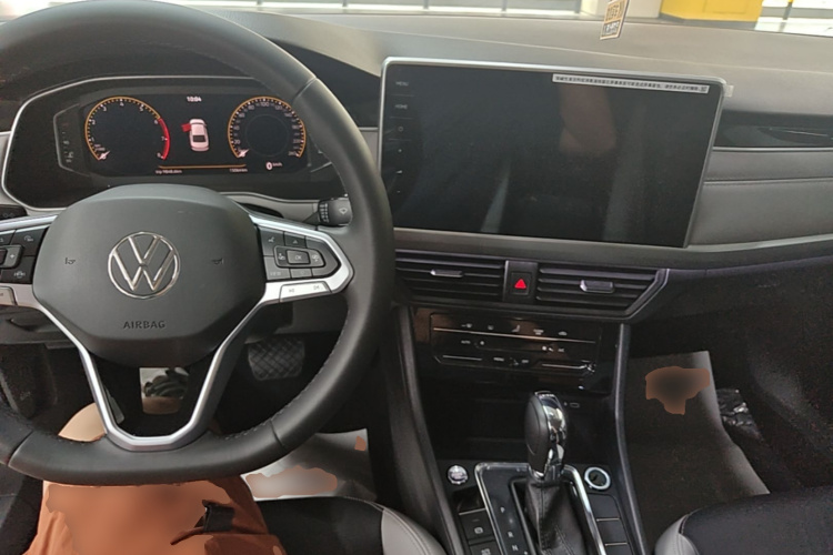 Volkswagen Bora 2023 car image #10