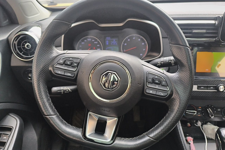 MG ZS 2019 #11 MG ZS 2019 car image #11