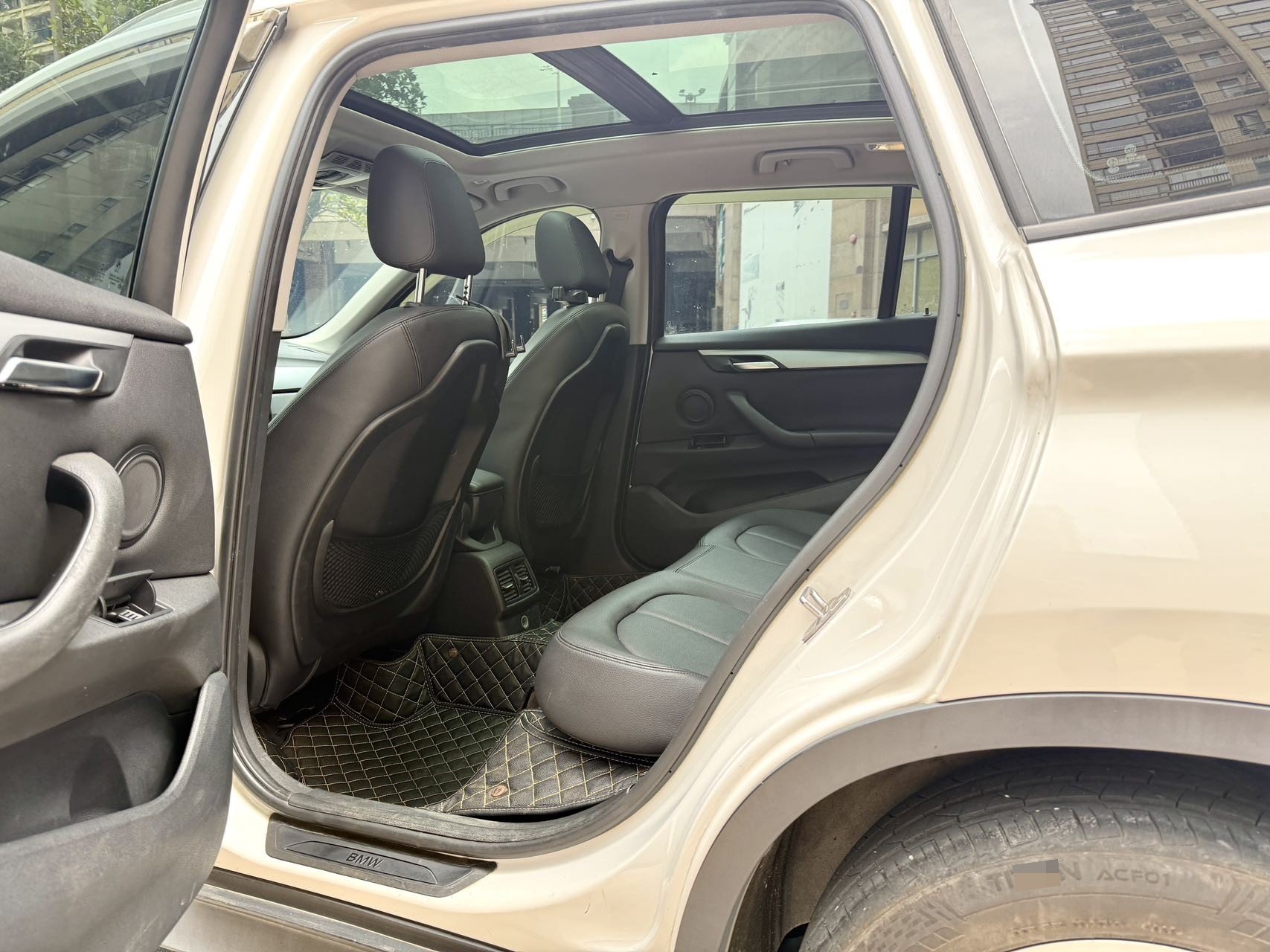 BMW X1 2018 #8 BMW X1 2018 car image #8