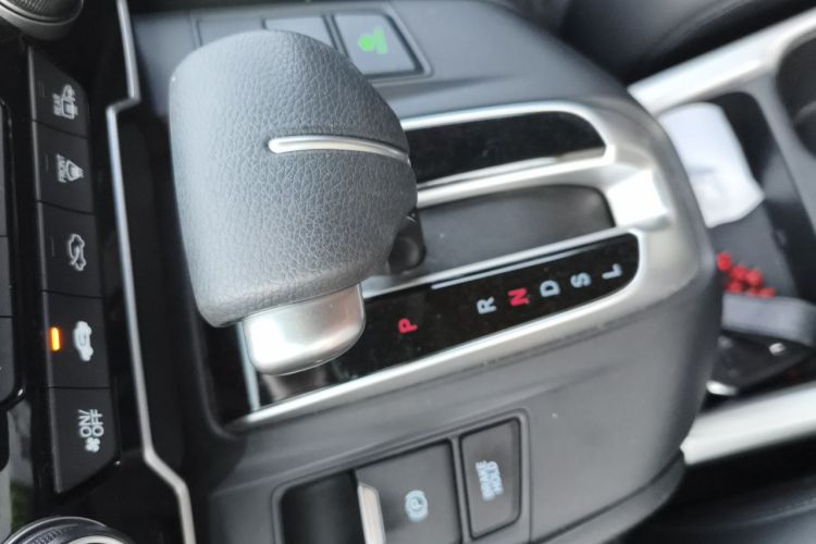 Honda CR-V 2020 car image #18