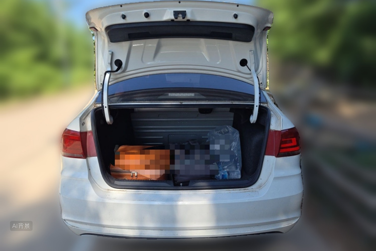 Volkswagen Santana 2021 car image #21