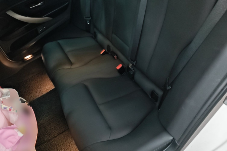 BMW 3 Series 2015 #13 BMW 3 Series 2015 car image #13