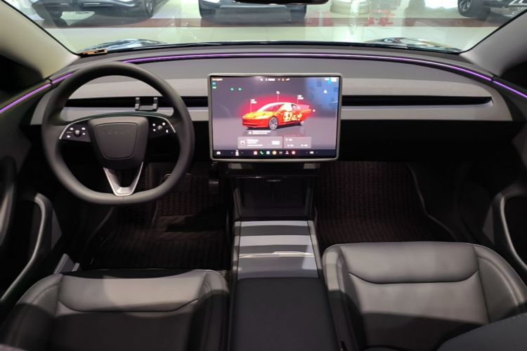 Tesla Model 3 2025 #10 Tesla Model 3 2025 car image #10