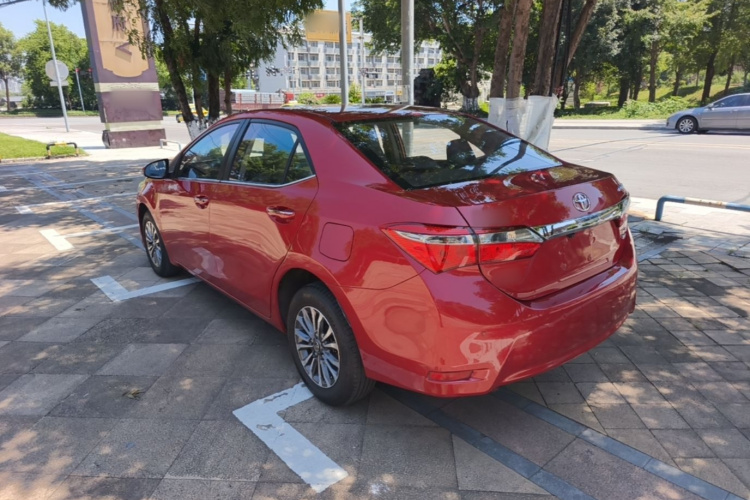Toyota Corolla 2017 #5 Toyota Corolla 2017 car image #5