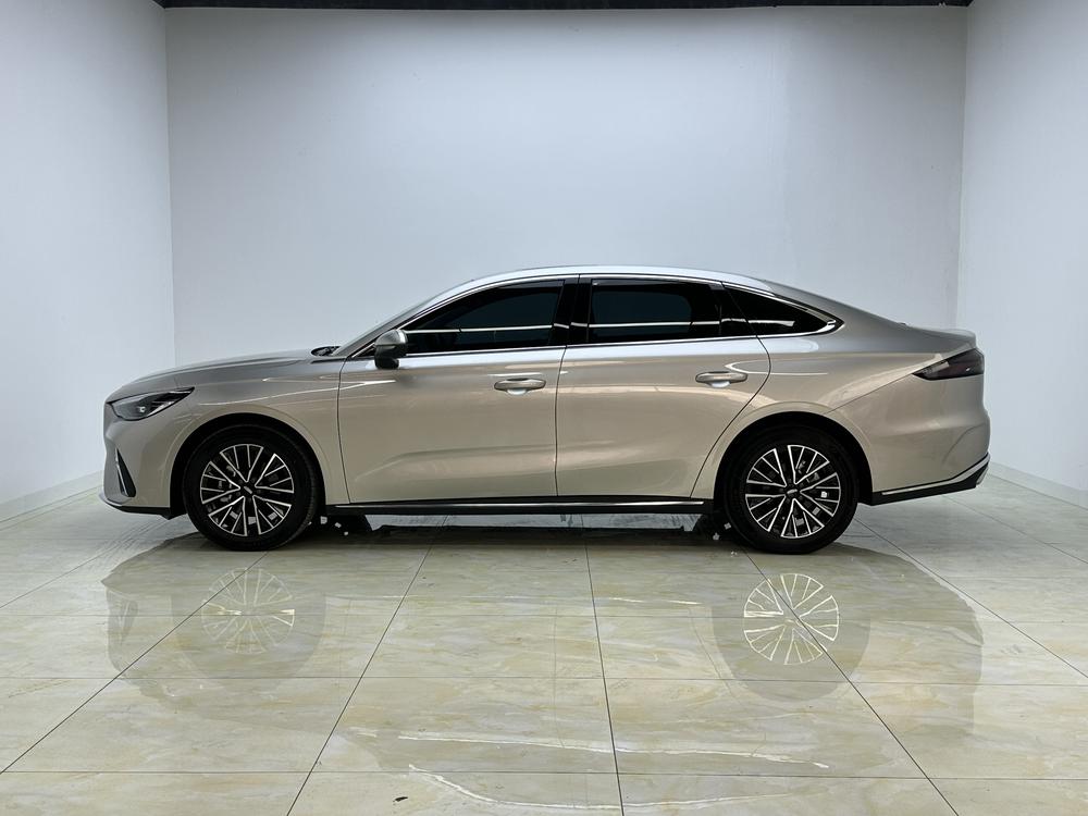 GEELY Emgrand 2026 car image #4
