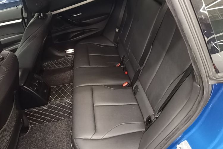BMW 3 Series GT 2019 #17 BMW 3 Series GT 2019 car image #17