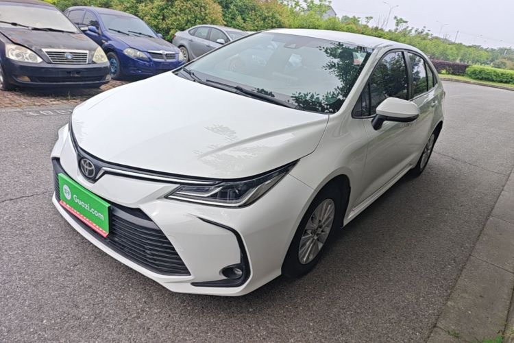 Toyota Corolla 2023 car image #2
