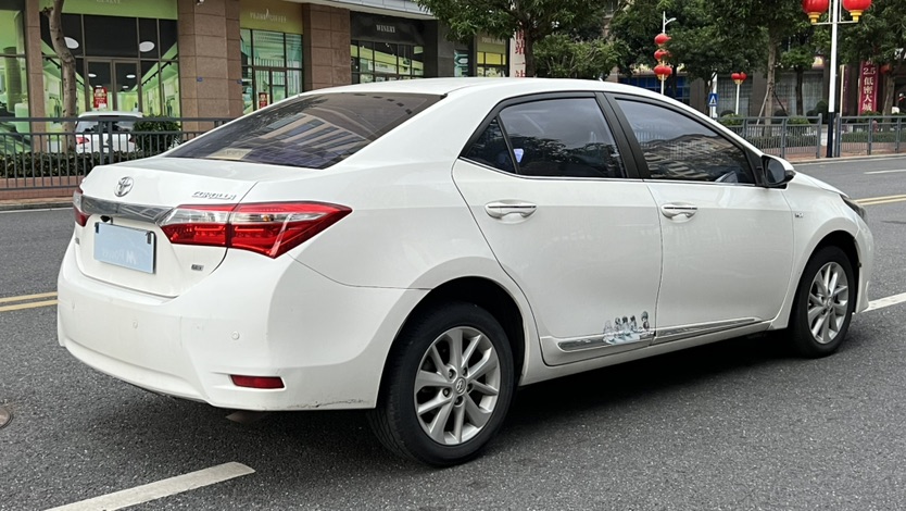 Toyota Corolla 2015 #8 Toyota Corolla 2015 car image #8