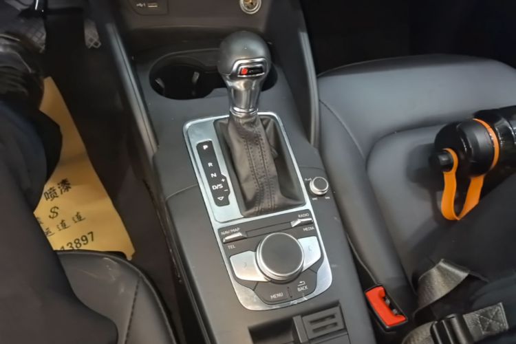 Audi A3 2019 image de voiture #14