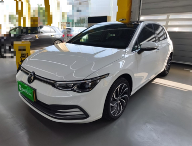 Volkswagen Golf 2021 Volkswagen Golf 2021 immagine di auto