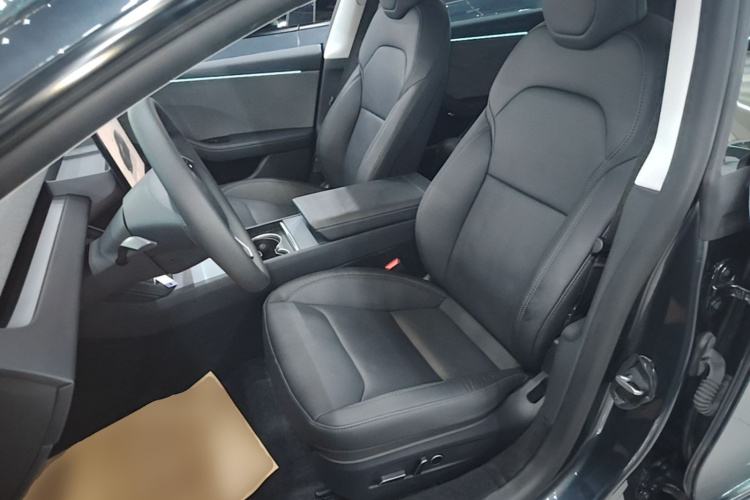 Tesla Model 3 2025 #15 Tesla Model 3 2025 car image #15