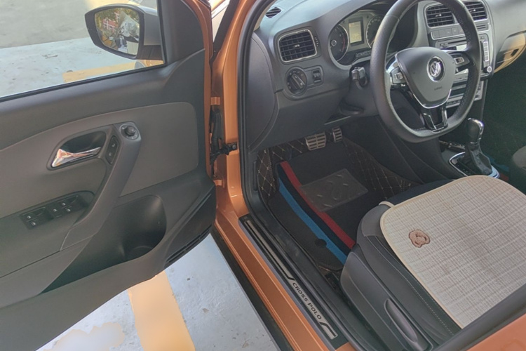 Volkswagen Polo 2017 #16 Volkswagen Polo 2017 car image #16