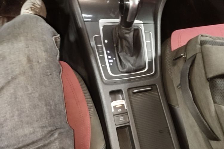 Volkswagen Golf 2019 #18 Volkswagen Golf 2019 car image #18