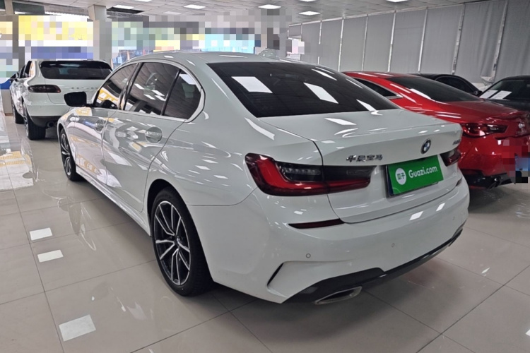 BMW 3 Series 2021 car image #7