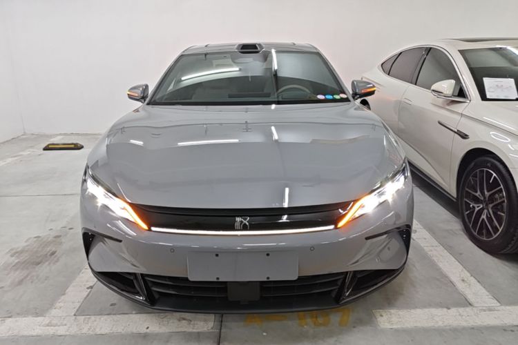 BYD Han 2025 car image #3