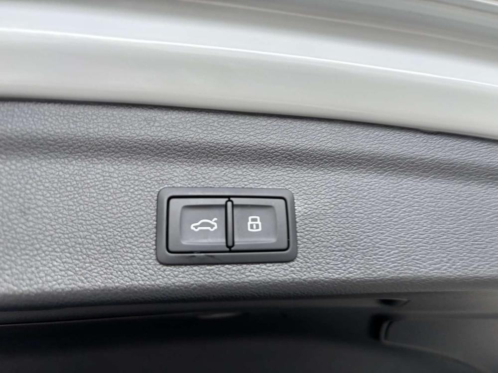 Audi Q3 2025 صورة سيارة #17