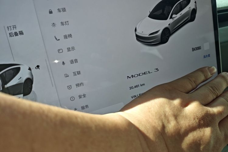 Tesla Model 3 2025 #16 Tesla Model 3 2025 immagine di auto #16