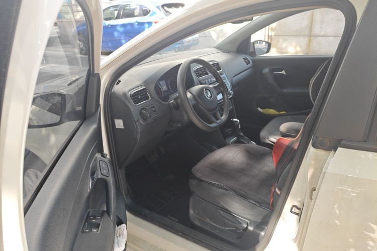 Volkswagen Polo 2016 #9 Volkswagen Polo 2016 car image #9