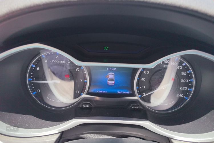 GEELY Emgrand 2017 #13 GEELY Emgrand 2017 car image #13