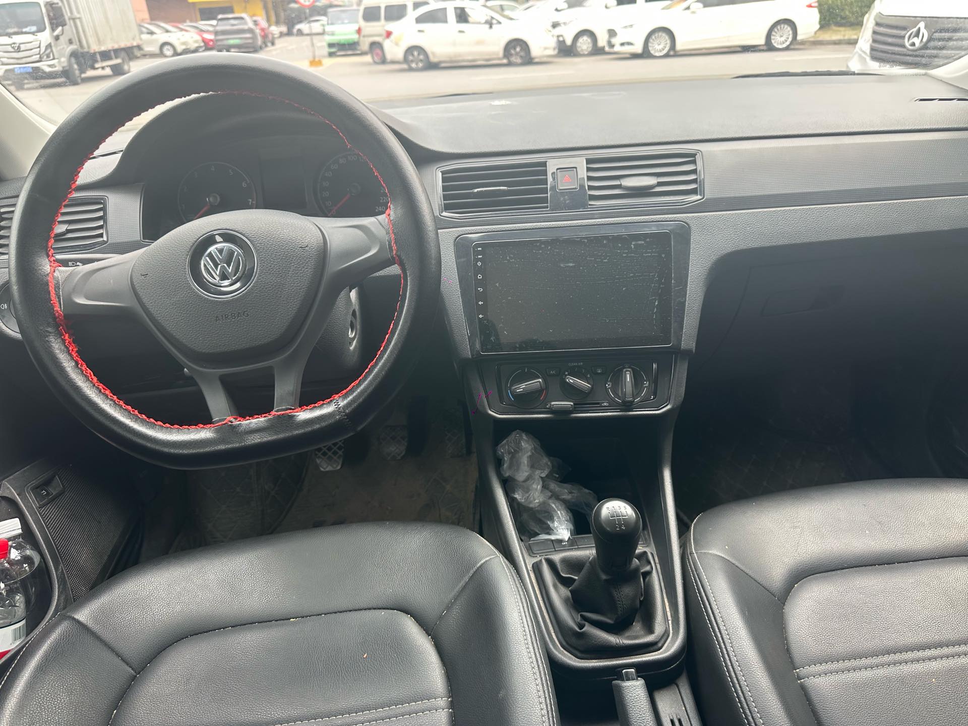 Volkswagen Santana 2022 car image #4