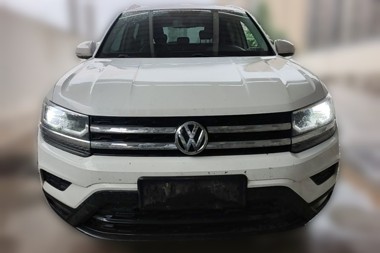 Volkswagen Tharu 2019 car image #3