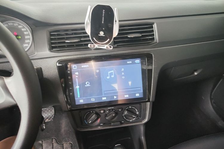 Volkswagen Santana 2018 #17 Volkswagen Santana 2018 car image #17