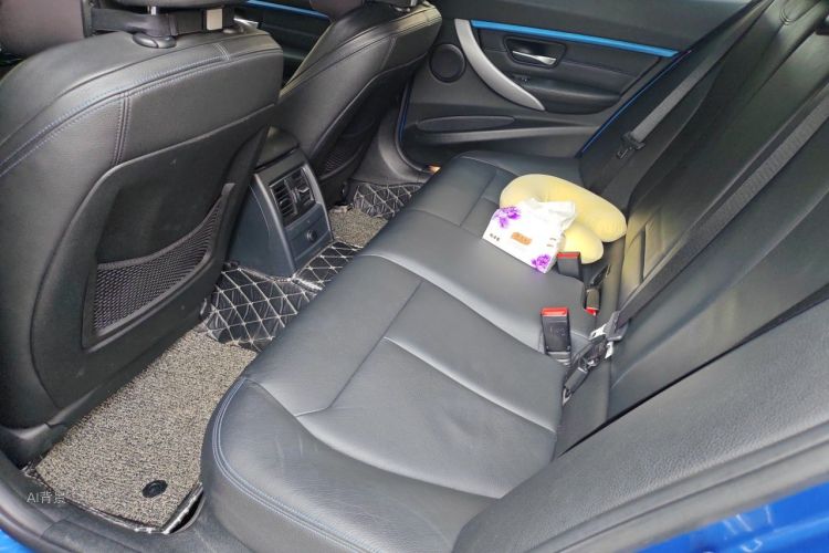 BMW 3 Series 2018 #19 BMW 3 Series 2018 car image #19
