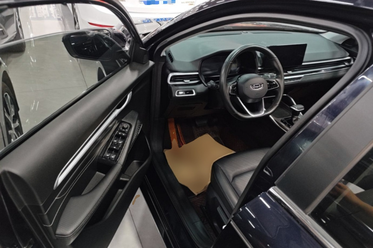 GEELY Emgrand 2022 #16 GEELY Emgrand 2022 car image #16