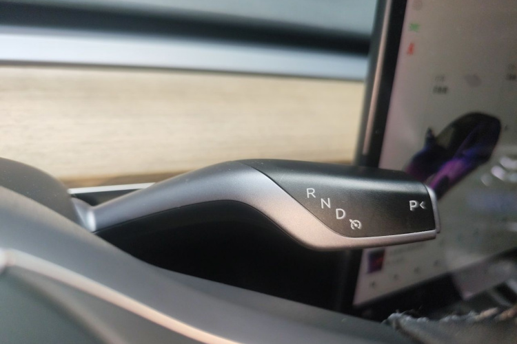 Tesla Model 3 2021 #18 Tesla Model 3 2021 car image #18