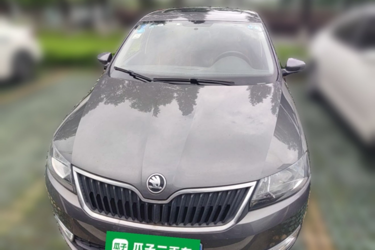 Skoda Rapid 2015 #3 Skoda Rapid 2015 car image #3