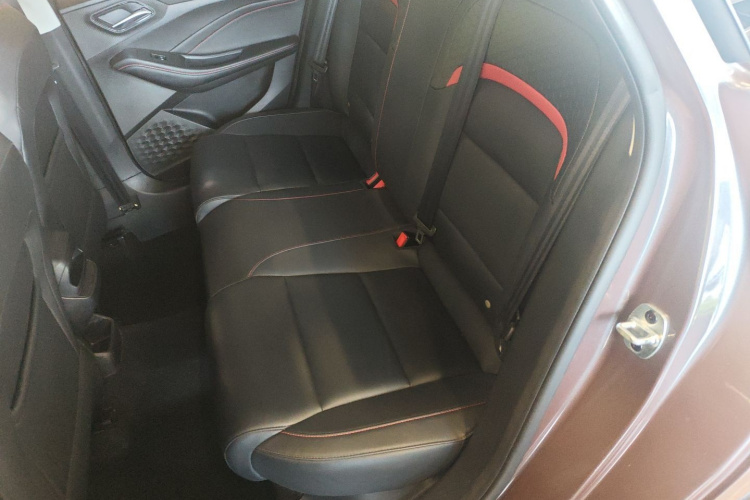 MG 5 2024 image de voiture #17