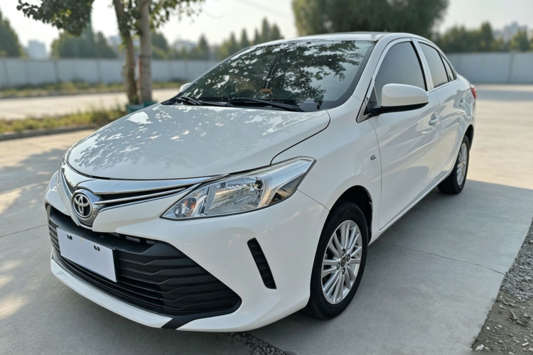 Toyota Vios 2017 صورة سيارة #2
