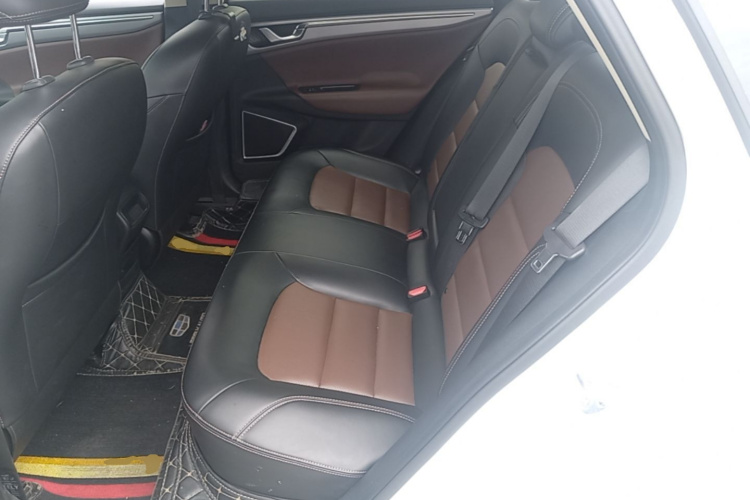 GEELY Emgrand GL 2020 #17 GEELY Emgrand GL 2020 car image #17