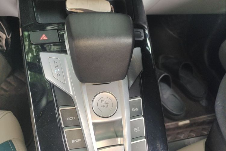 BYD Yuan Pro 2023 #14 BYD Yuan Pro 2023 صورة سيارة #14