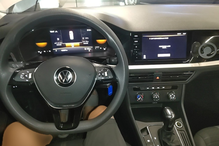 Volkswagen Lavida 2021 car image #11