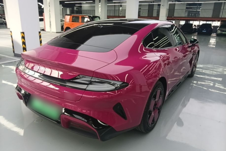 MI SU7 2025 car image #7