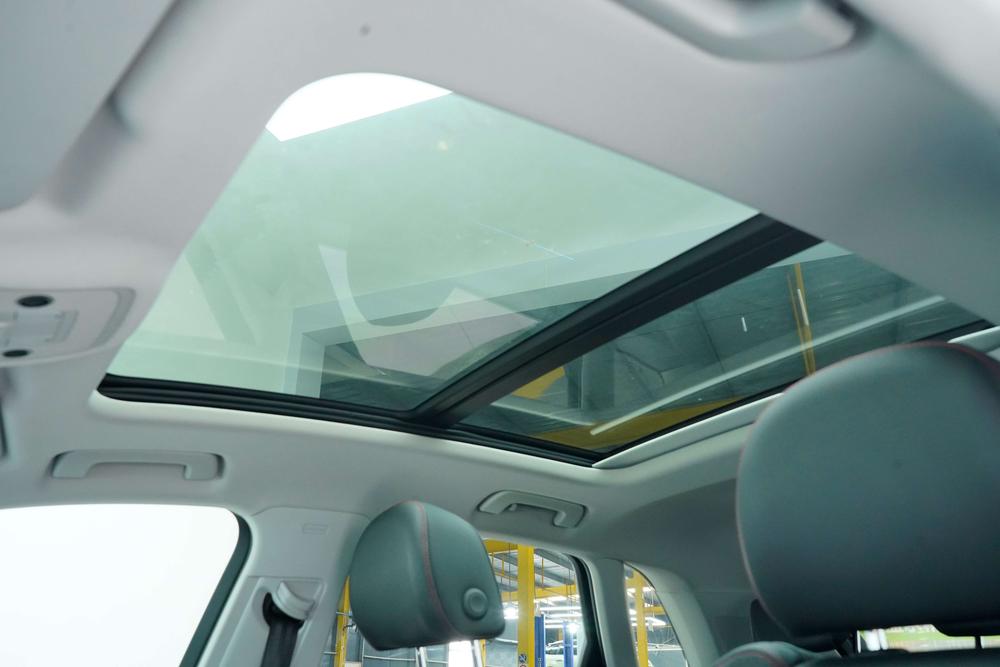 Audi Q3 2022 car image #23