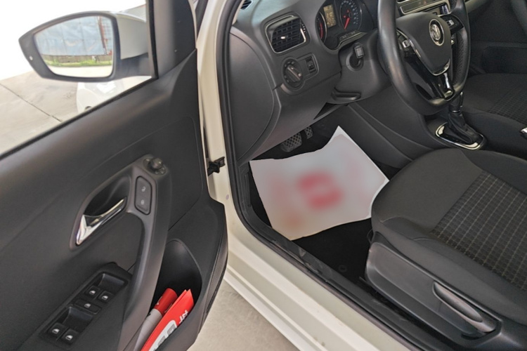 Volkswagen Polo 2018 #12 Volkswagen Polo 2018 car image #12