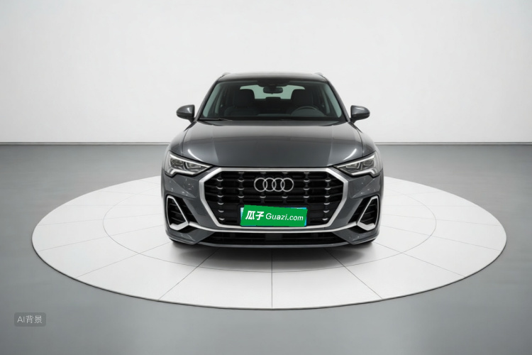 Audi Q3 2021 car image #3