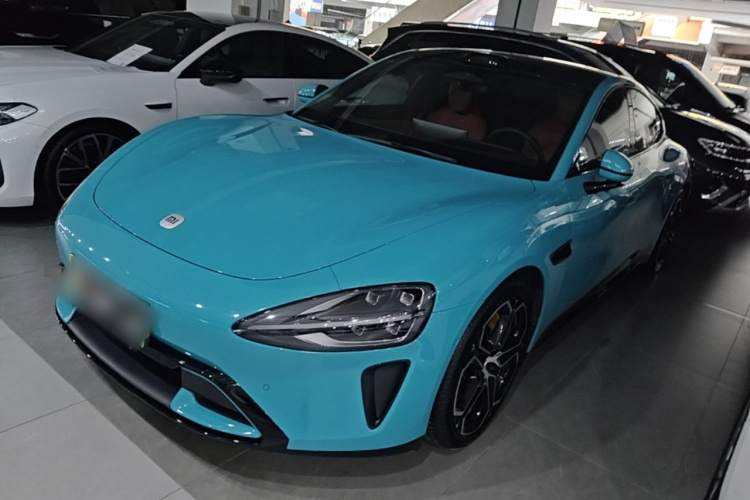 MI SU7 2024 car image #2