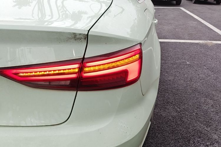 Audi A3 2018 immagine di auto #8