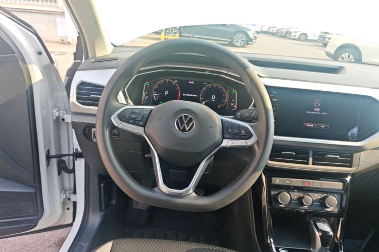 Volkswagen Tacqua 2024 imagem de carro #11