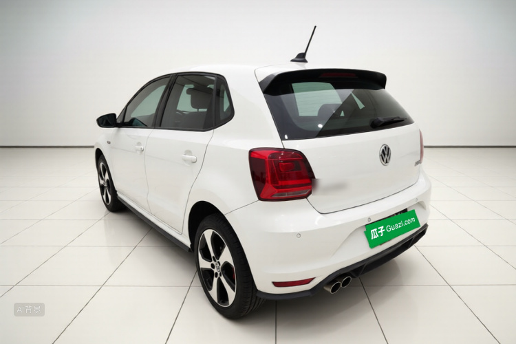Volkswagen Polo 2016 car image #5