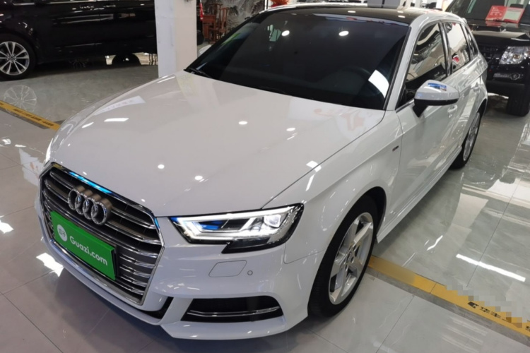 Audi A3 2021 immagine di auto #2