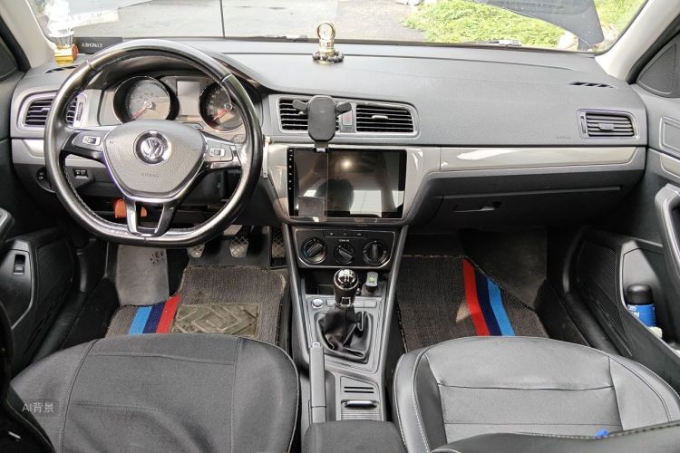 Volkswagen Lavida 2018 car image #11