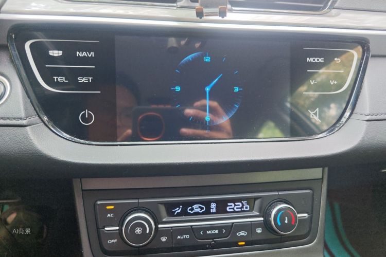 GEELY Emgrand 2019 car image #15