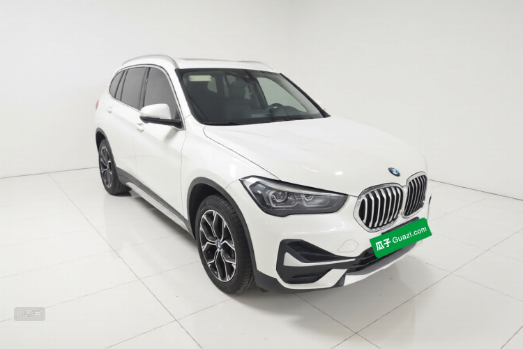 BMW X1 2022 #4 BMW X1 2022 car image #4
